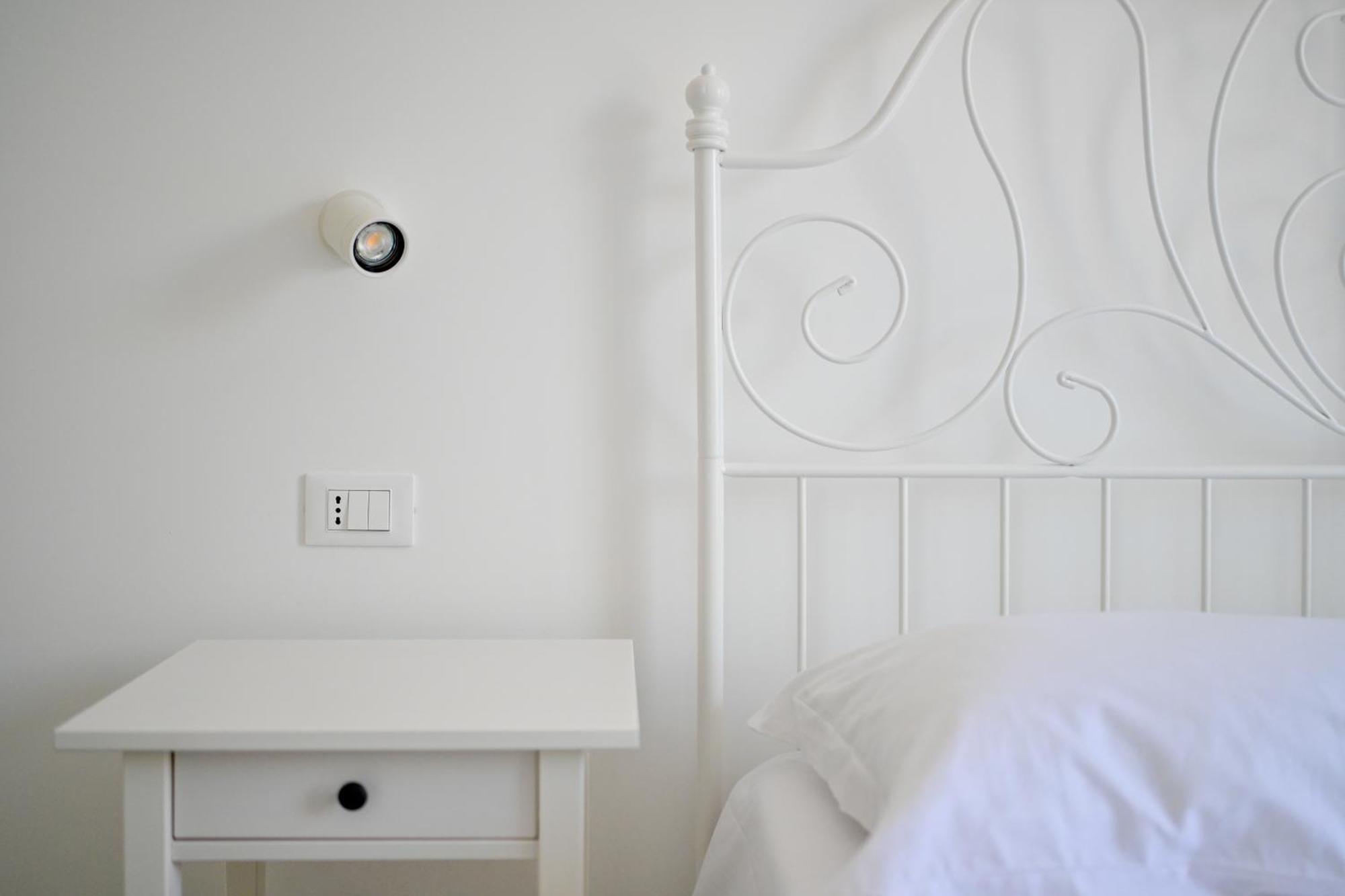 אבולה B&B Dreaming מראה חיצוני תמונה