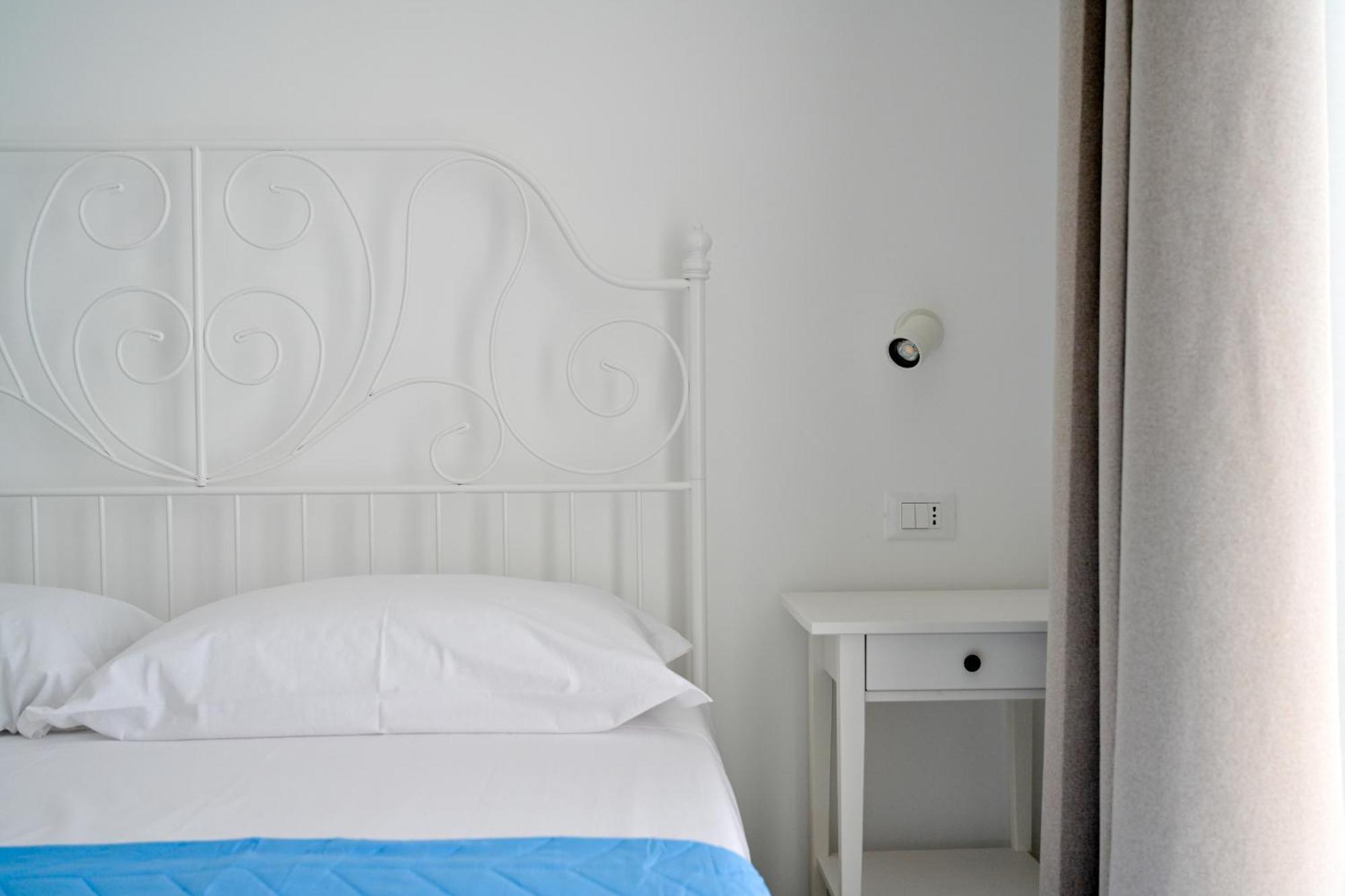 אבולה B&B Dreaming מראה חיצוני תמונה